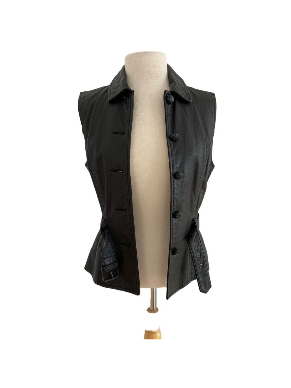 Plongé fitted genuine leather vest jacket sleeveless belted soft button medium